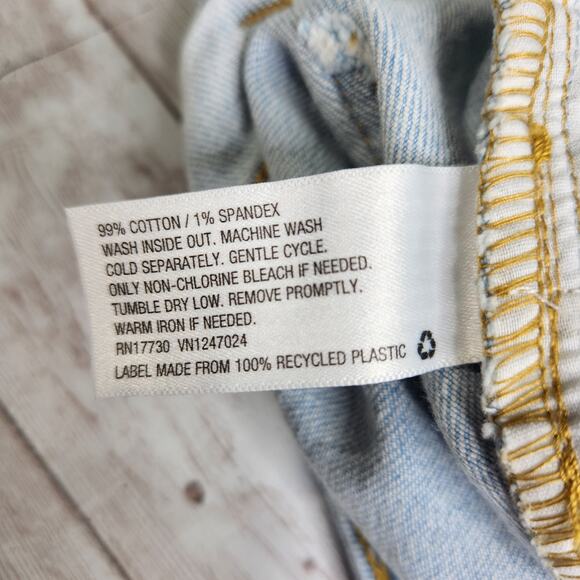 Wild Fable Distressed Denim Mini Skirt Size 4 NWT - Picture 6 of 9